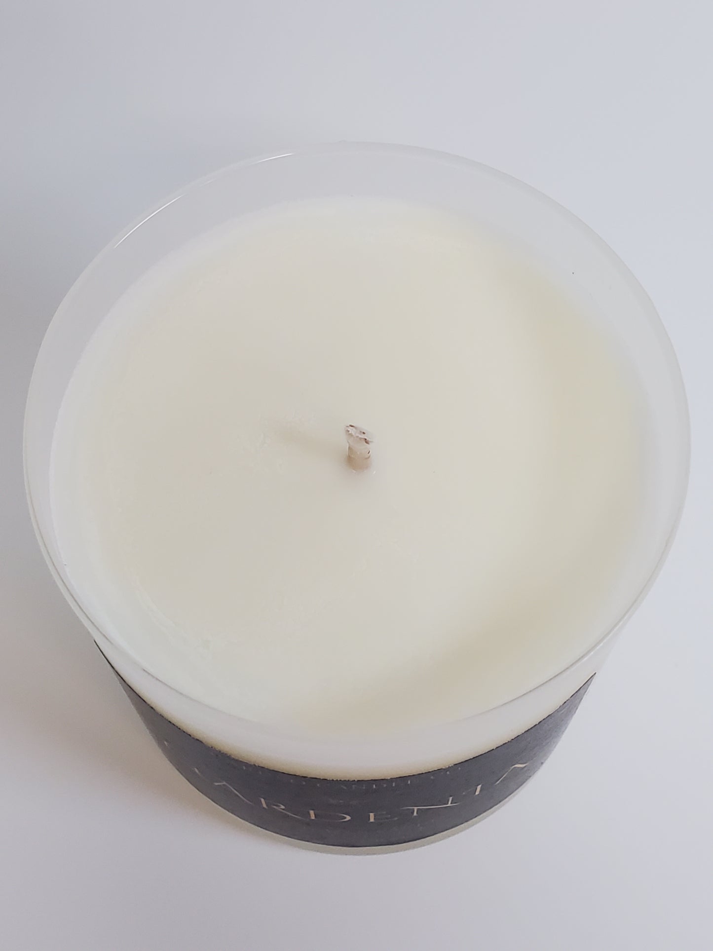Gardenia Candle - 8.5 oz